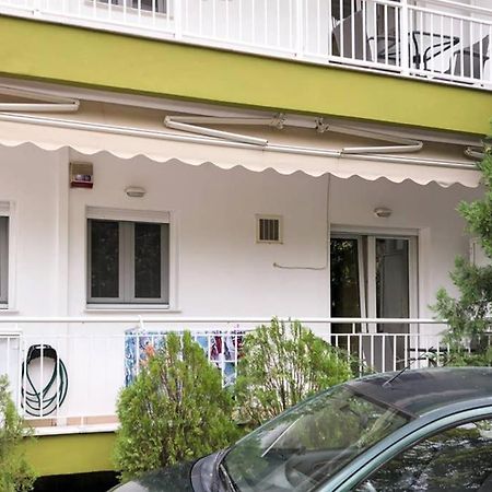 Cozy Studio Near The Beach Nea Iraklitsa Екстериор снимка